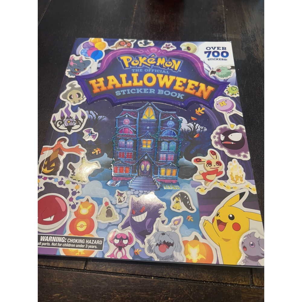 Pokémon Official Halloween Sticker Book 700+ Stickers Gengar Pikachu NEW - Picture 1 of 6